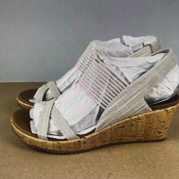 Skechers Cali Beverlee luxe foam wedge San-dals women’s size 11 - Picture 1 of 5